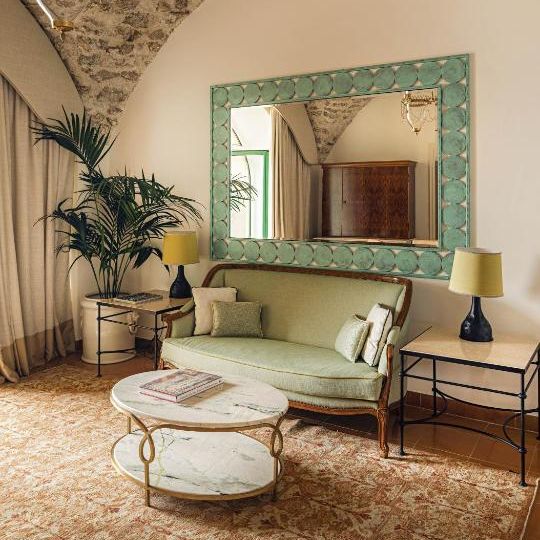 Belmond Hotel sitting area 