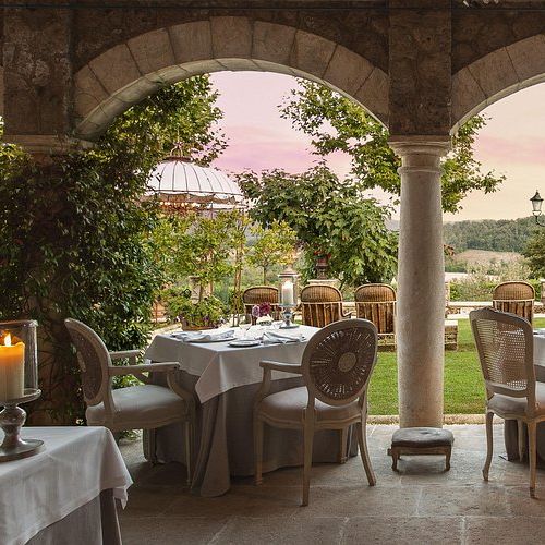 Borgo Santo Pietro outdoor dining area