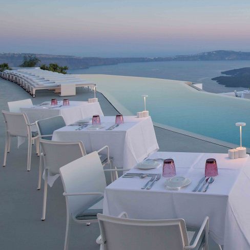 Outdoor dining at Grace Hotel