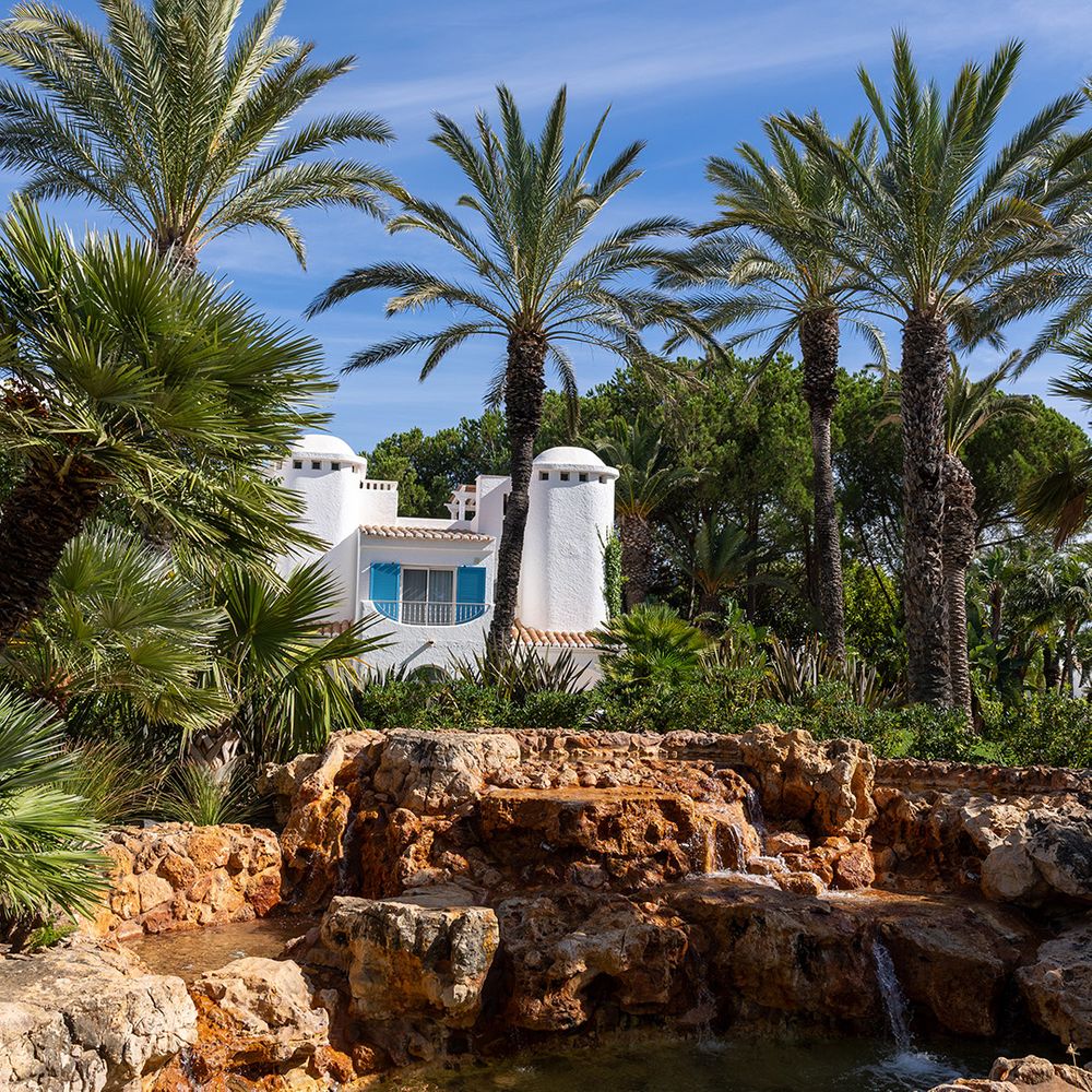 Villa Vita Parc hotel exterior 