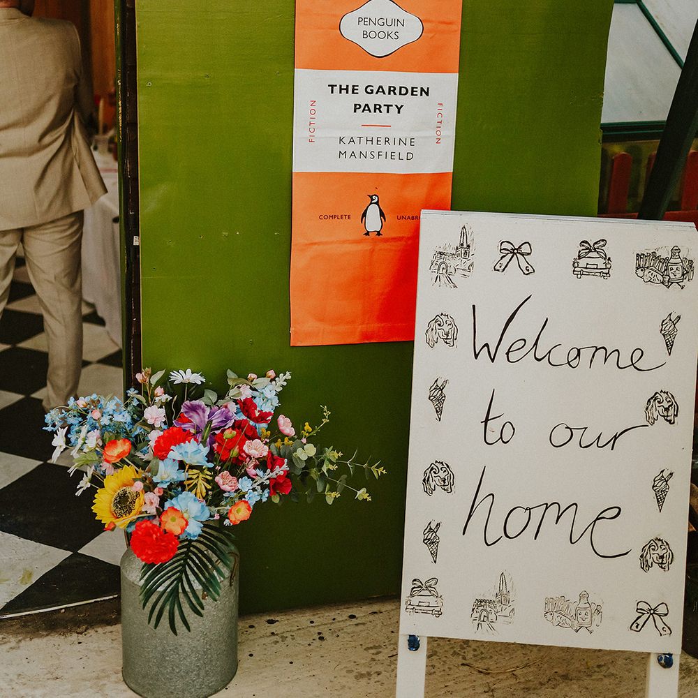 Bookish wedding signage 