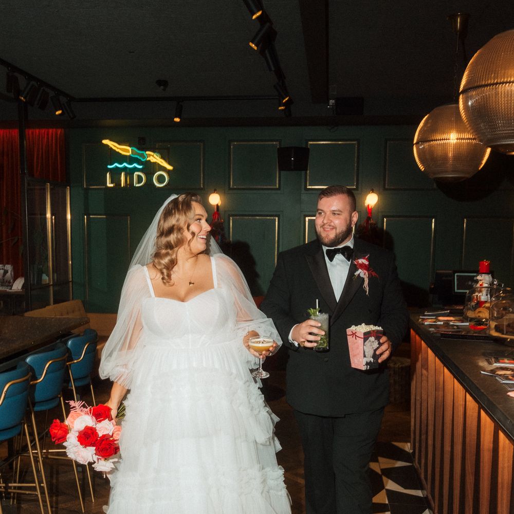 long sleeve tulle vintage wedding dress