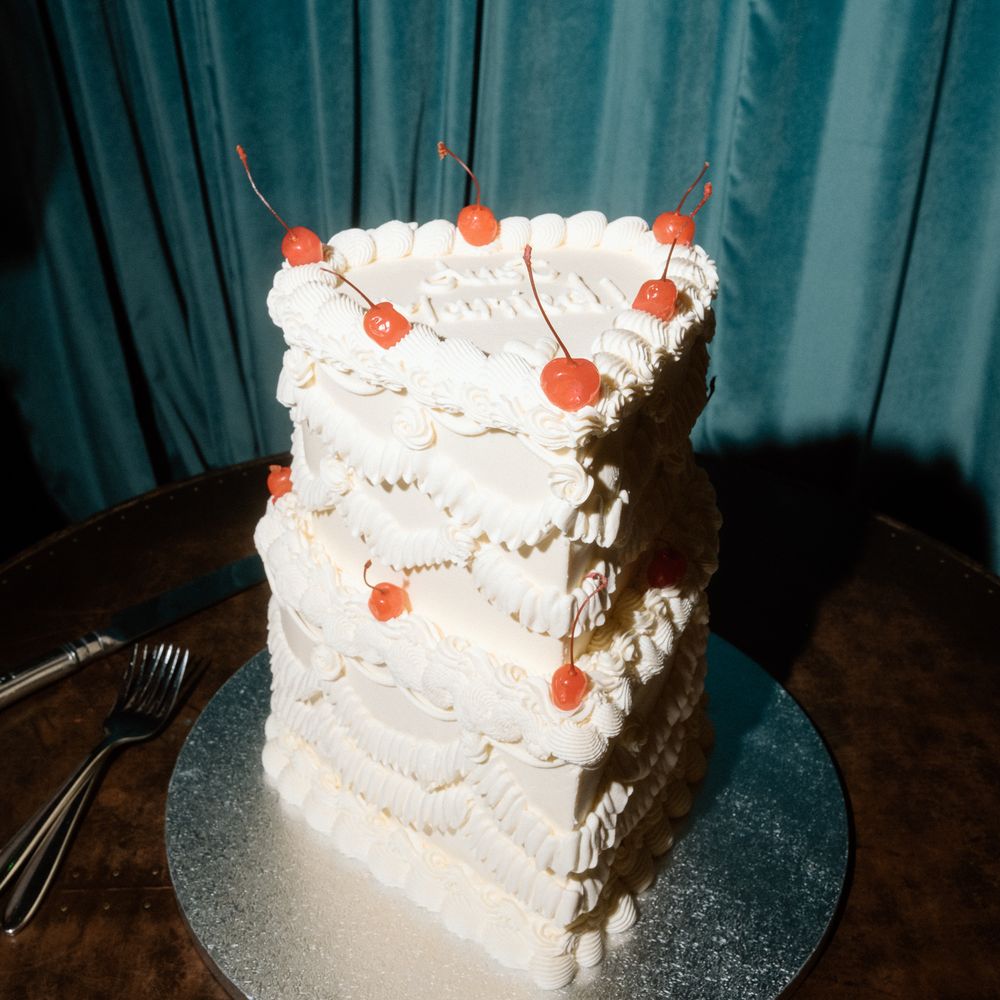 vintage white iced cherry wedding cake