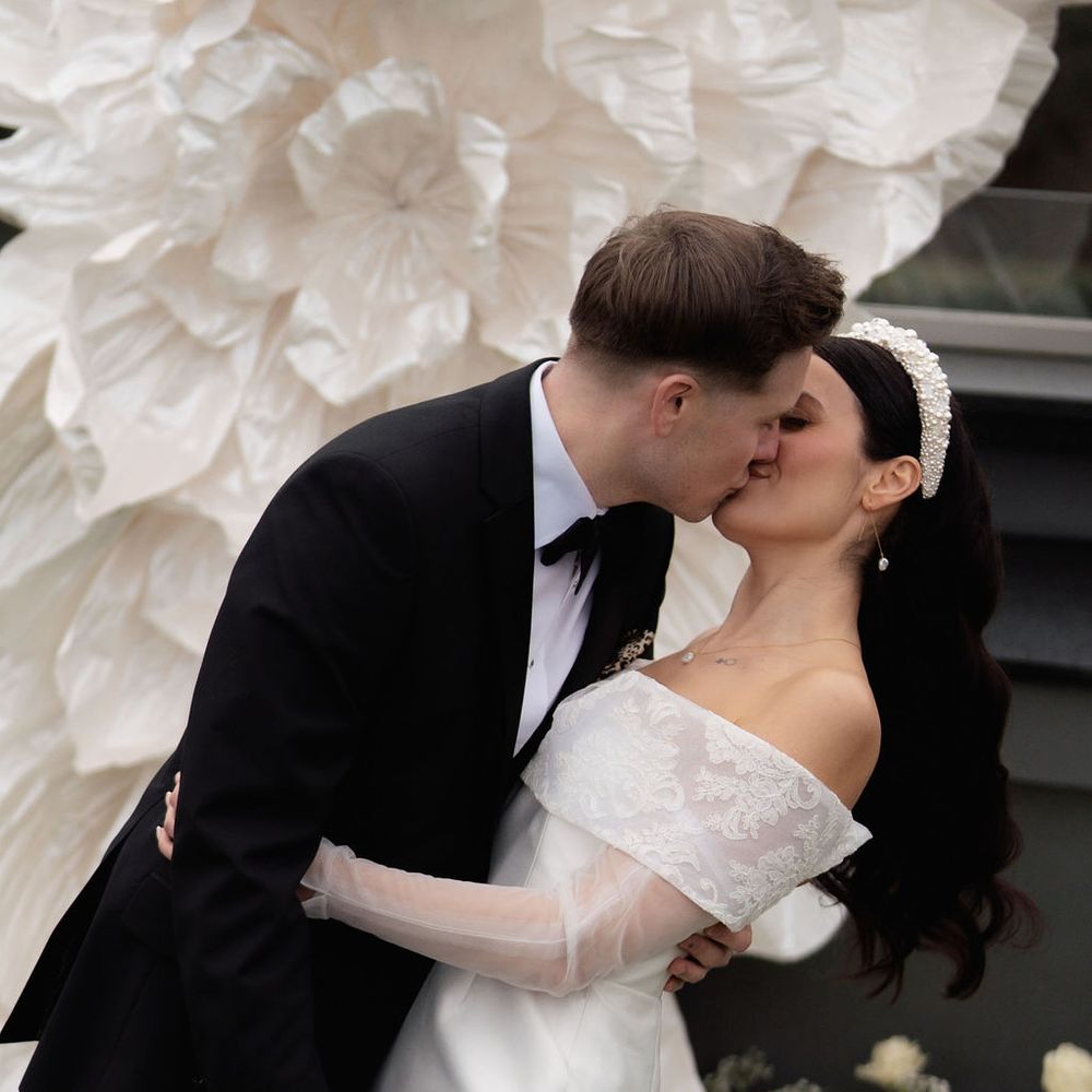 first kiss dip bride groom