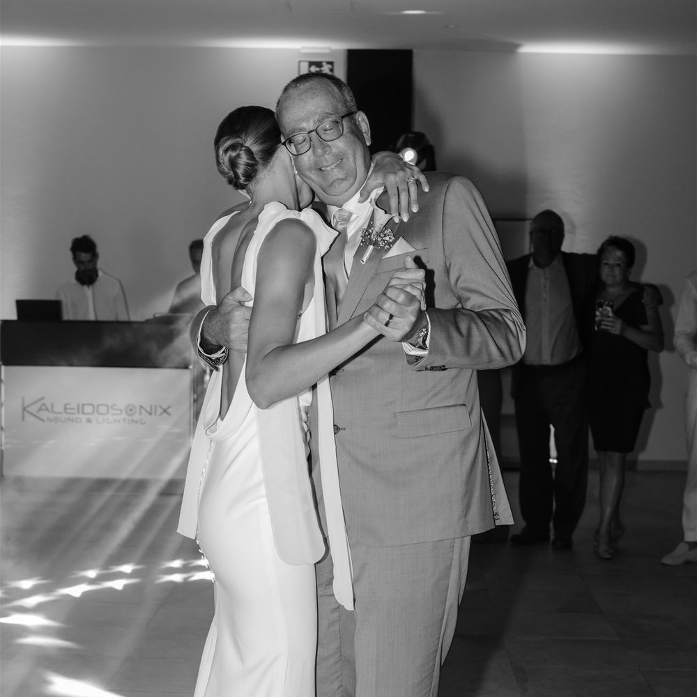 father daughter first dance