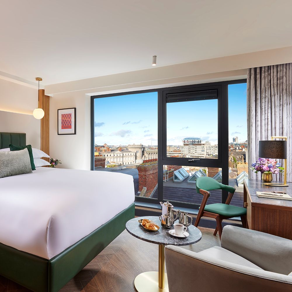 The Chancery Hotel Skyline King Room