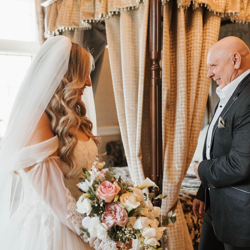 bride father of bride first look