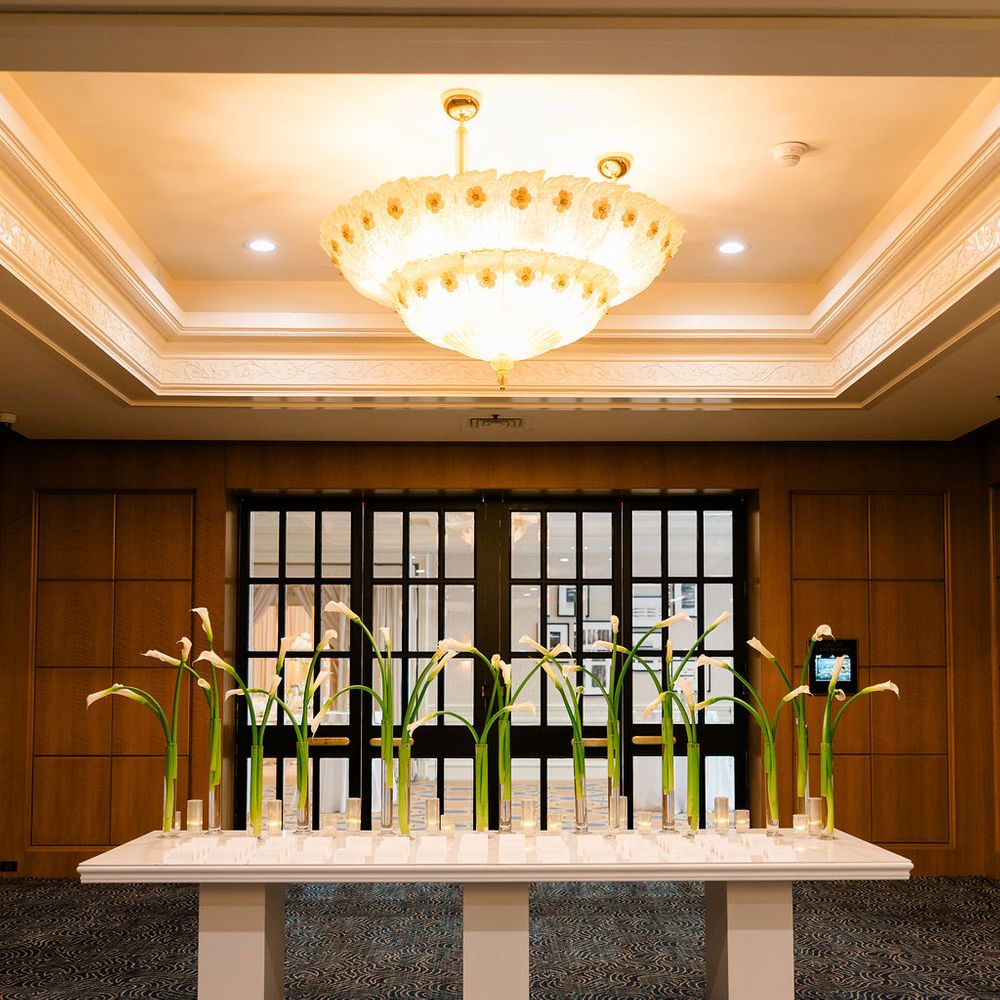 calla lily single stem floral deco