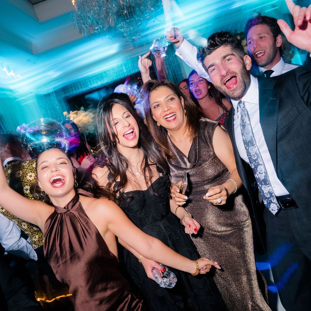 guests dancing four seasons boston reception