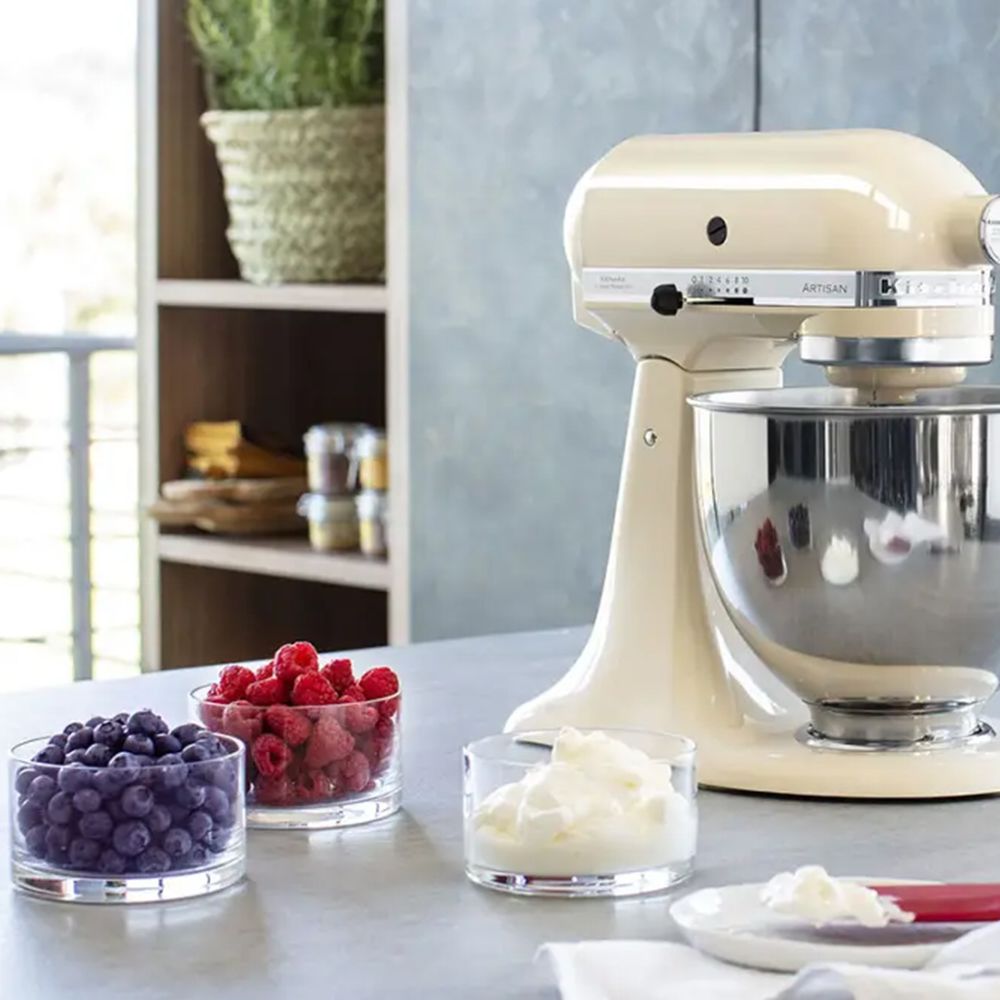 KitchenAid Artisan 125 Stand Mixer Almond-Cream
