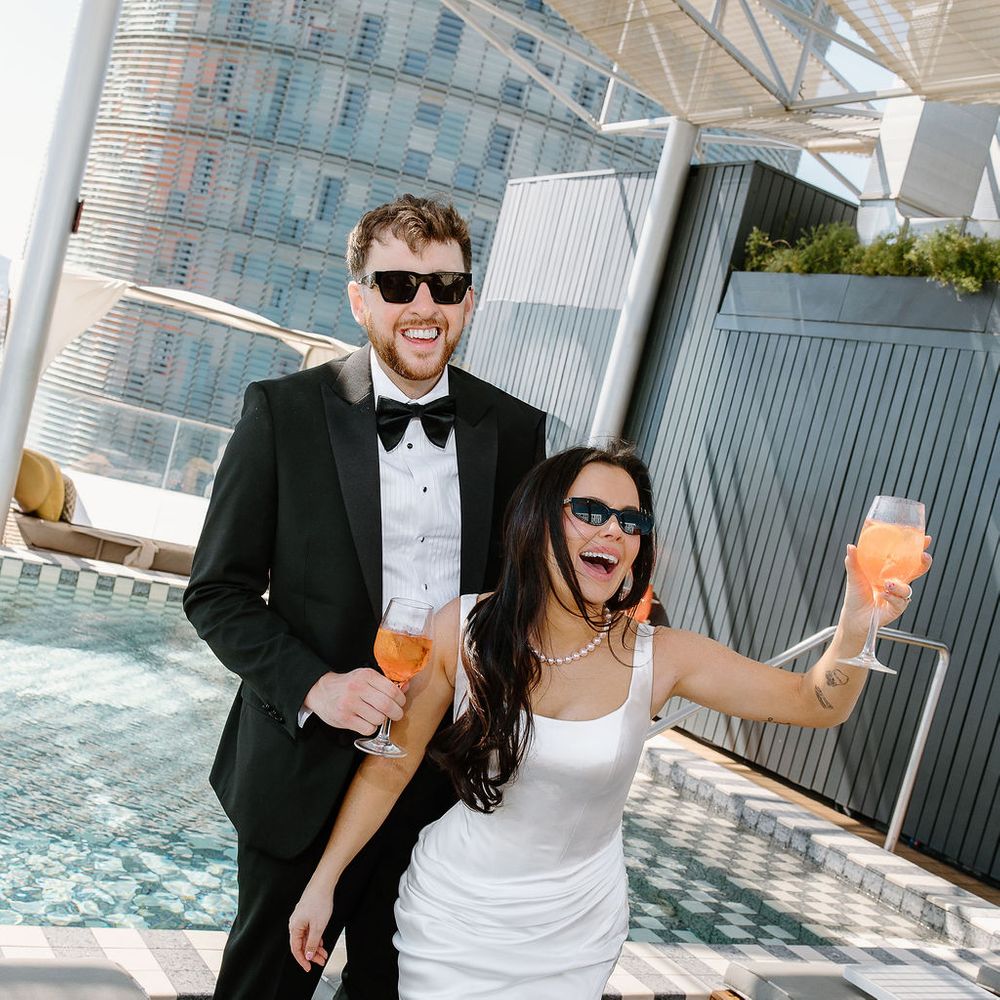 bride groom torre glories rooftop
