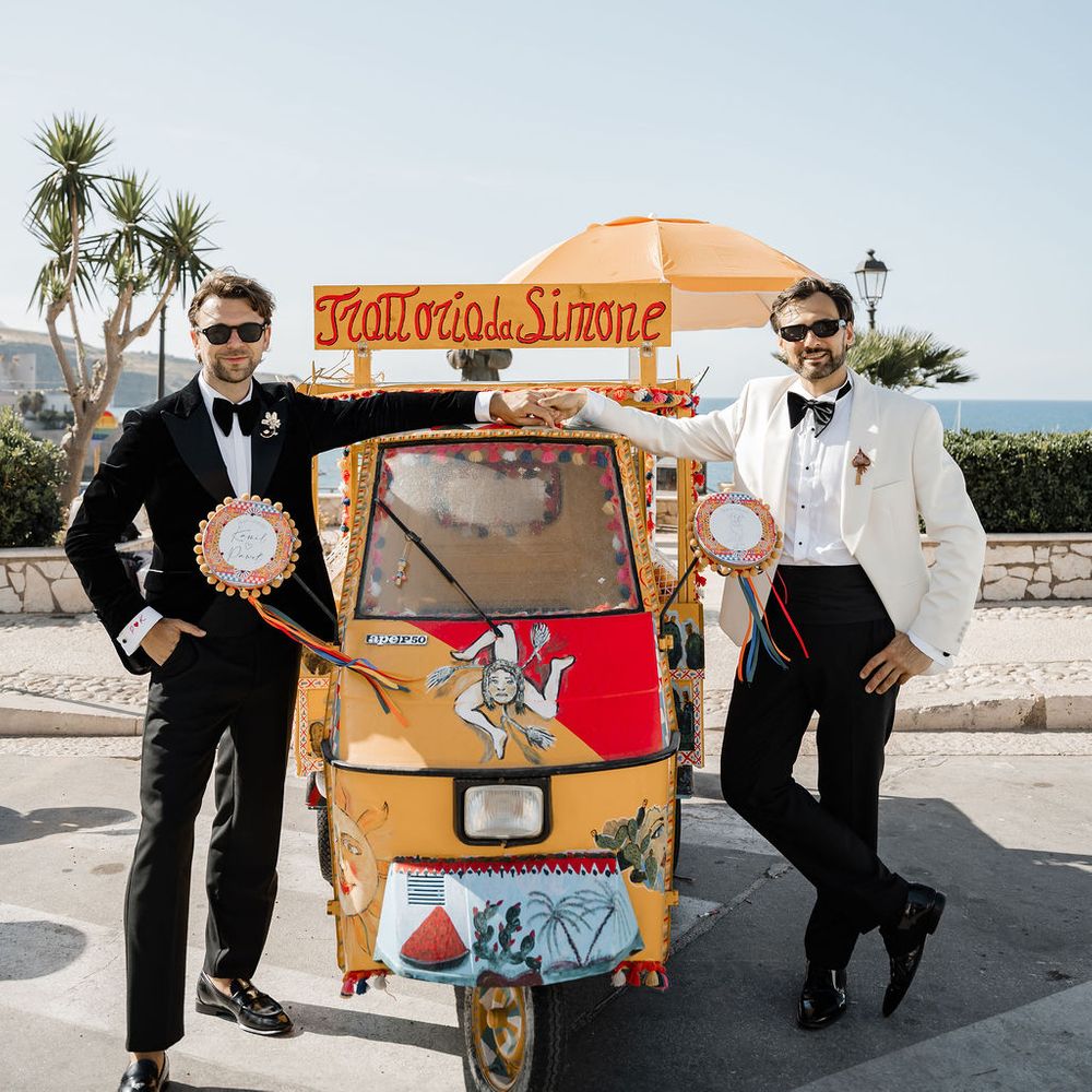grooms painted ape car