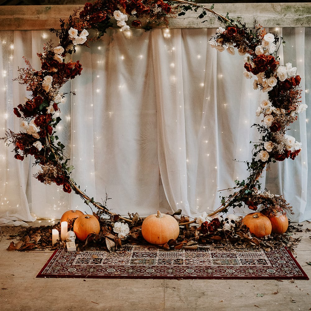 halloween floral hoop arch pumpkins