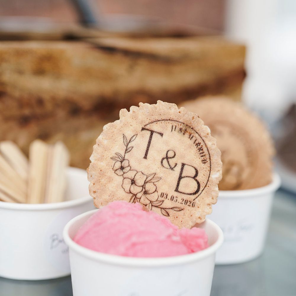 ice cream personalised wafer topper