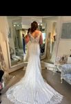 https://rockmywedding.co.uk/2616/0664/5955/99-d5fffbf3_3b8e_40cd_bc6c_aba2482ef03c.jpeg