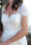 https://rockmywedding.co.uk/5816/8380/9418/12673-wedding_dress_front_close_up.jpg