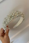 https://rockmywedding.co.uk/images/recycle/5337/Headband2.jpg