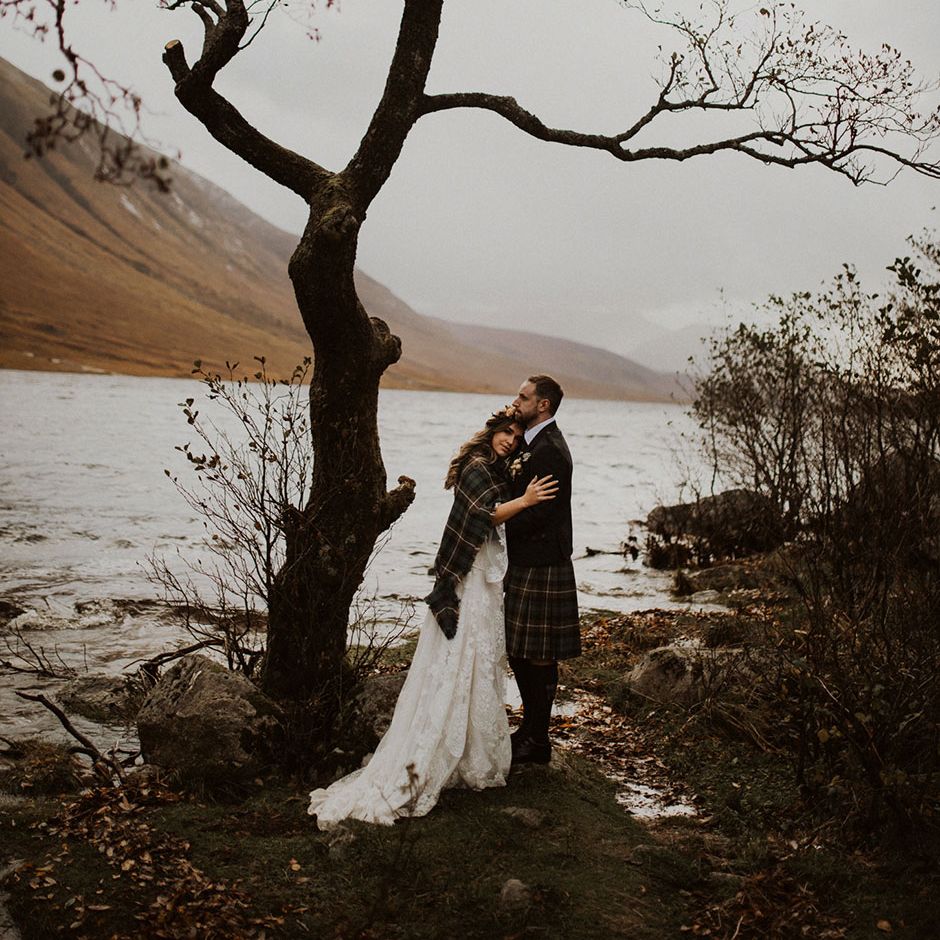 Earthy Fall Scottish Highlands Wedding Inspiration - Wedding