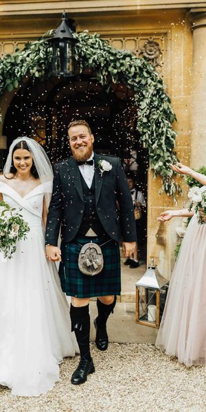 Intimate Foxhill Manor wedding with pink TH&TH bridesmaid dresses planned by The Stars Inside and captured by Rebecca Carpenter Photography