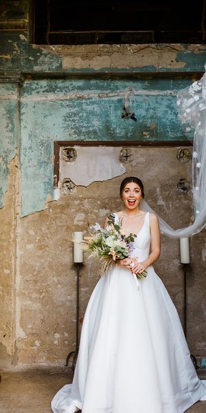 veil with 3d flowers