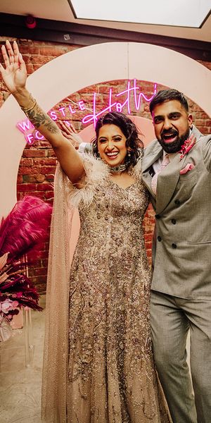 the-shack-revolution-wedding-with-beaded-wedding-dress