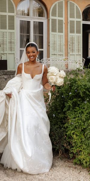 bride-wearing-classic-hollywood-glamour-suzanne-neville-wedding-dress-at-fench-riviera