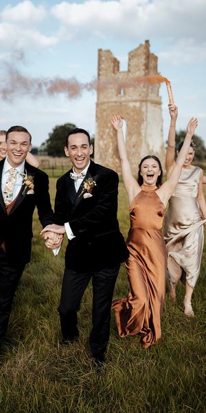 joe-luke-godwick-barn-wedding