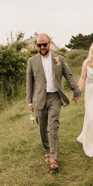 rosie-matthew-bigbury-bay-wedding