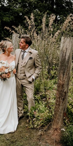 sophie-liam-dewsall-court-wedding