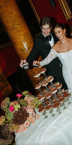 dark-academia-meets-modern-romance-editorial