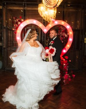 daisy james holmes mill vintage vegas wedding