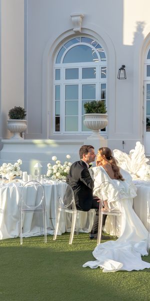 A quiet, intimate moment where modern elegance and emotion meet in soft, timeless light. Workshop & Hosts: @jeremie_hkb & @marionpinelphotographe Wedding Planner: @agencefairytale Venue: @castelbay Design :  @celinebraun.floraldesign & @marionpinelphotographe Floral & Draped Arch Structure: @celinebraun.floraldesign Videography: @vincent.t.films Wedding Cake: @lesdelices2gladys Groom’s Suit: @maisongeraci Bridal Dress: @igilles.aixenprovence / @albertopalatchi Hair & Makeup Bride : @marion_lhote Hair & Makeup Groom : @coeurdambre_events Stationery: @petitspapiersdubonheur Jewelry: @sohelo_bijouxmariage Furniture & Tableware Rentals: @jolibazaar Table Draping: @piecesuniqueslocation Content Creation: @mysocialweddingparis Shoes: @bellabelleshoes Models: @tales.of.amour Candles: @lumieredelune0 Paper Flowers: @anyflowersofficiel