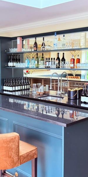 Beautiful aesthetic bar available to tailor to the needs of the wedding party.
