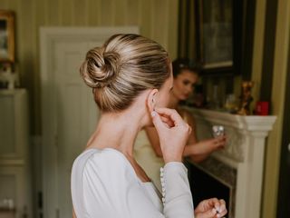 Emma Kim Bridal Hairstylist
