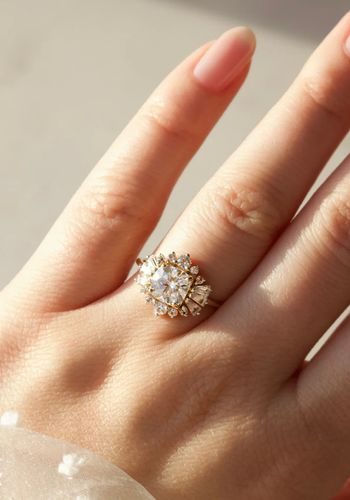 aria-moissanite-ring-carrie-elizabeth.jpg