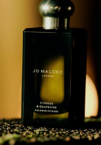 Fragrance and aftershave groomsmen gift idea from Jo Malone 