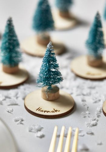 original_personalised-christmas-tree-place-settings.jpg