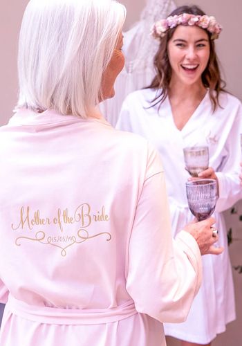 notonthehighstreet-personalised-wedding-dressing-gown-for-a-bridesmaid.jpg