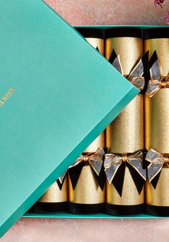 fortnum and mason luxury festive 'all that glitters' christmas crackers 