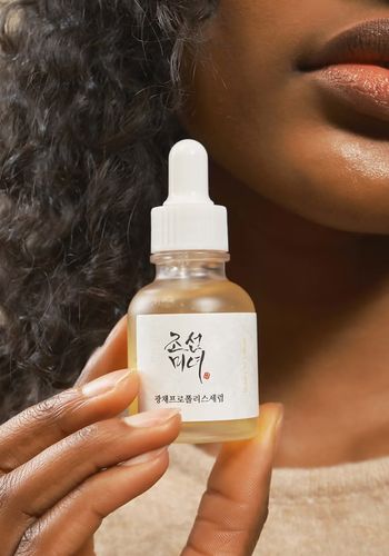 a nourishing serum that works to illuminate the look of skin