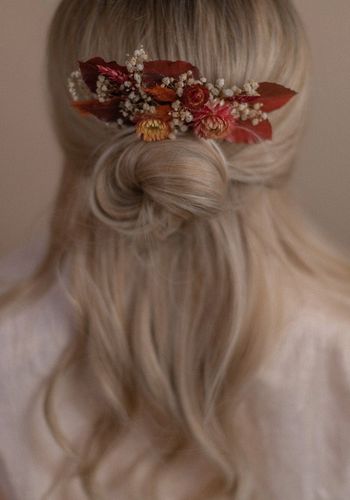 hidden-botanics-autumn-terracotta-bridal-comb-autumn-wedding-hair-accessory