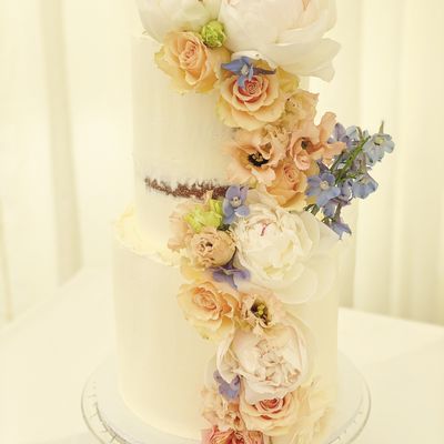 Charlotte Raymond Cake Design 