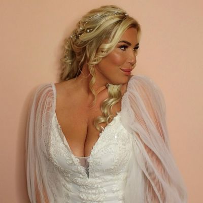 Suzanne Hale Wedding Hair Specialist 