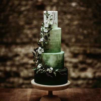 Love Wedding Cakes