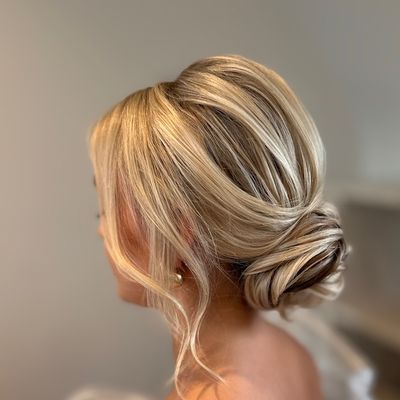 Wedding hair by Charleigh