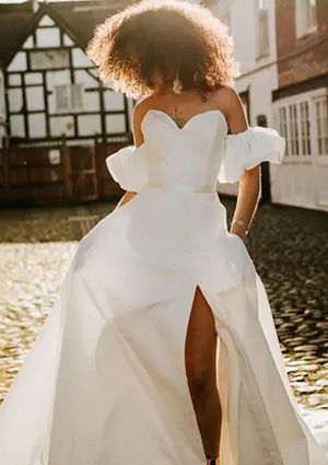 Wedding Dresses & Bridalwear