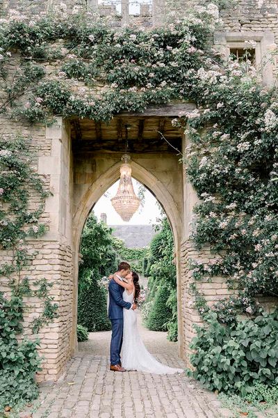 Italian themed wedding at Euridge manor with pasta and pizza, and the long banquet tables named after locations on the Amalfi Coast.