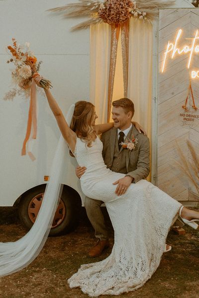 St Tewdrics House Chepstow wedding with boho styling and dried wedding flowers.