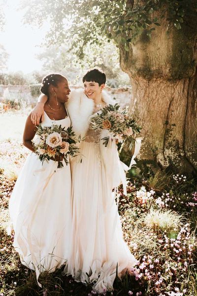 Lesbian wedding inspiration - Real couples share their stories 