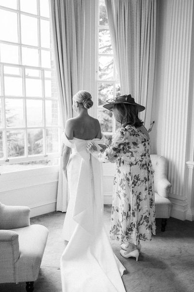 hedsor house black tie wedding romy lawrence photography